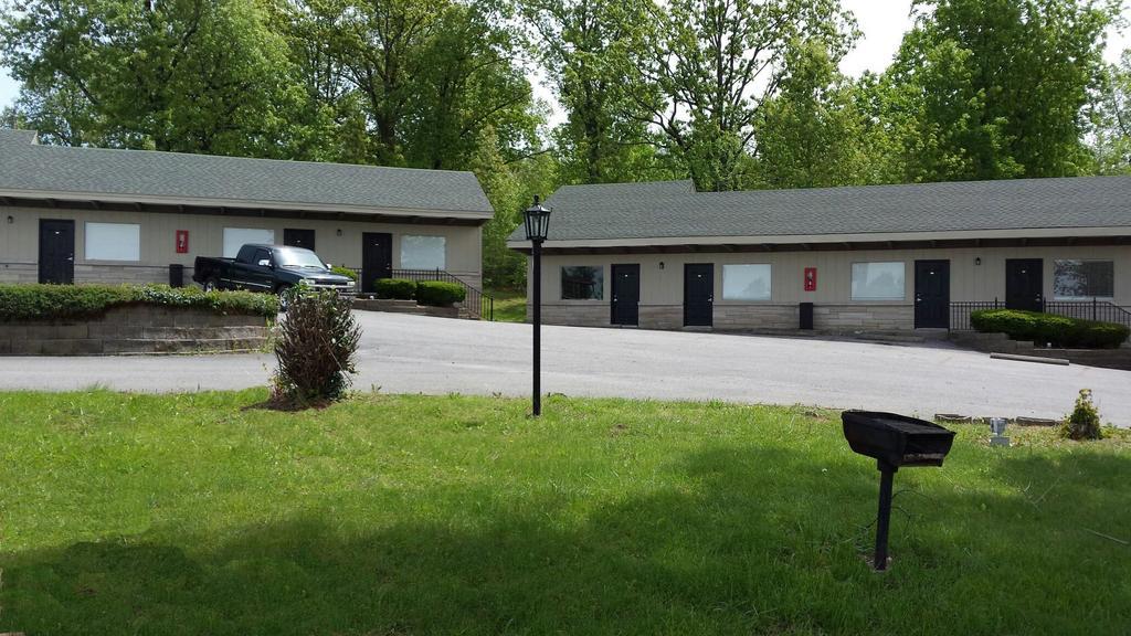 Kentucky Lake Inn Gilbertsville Ngoại thất bức ảnh