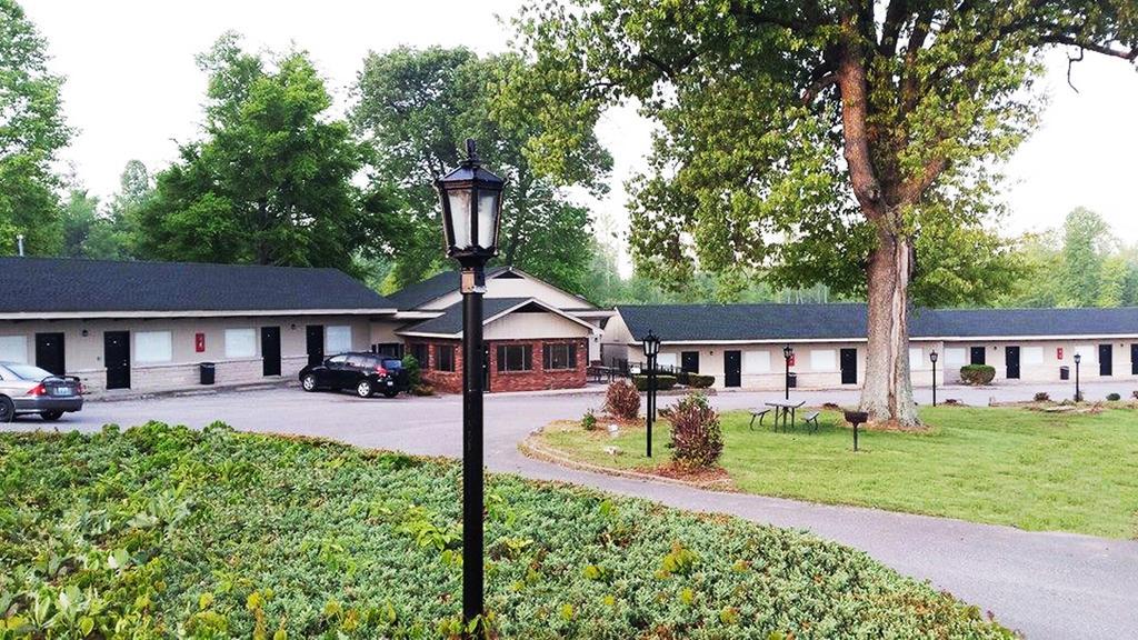 Kentucky Lake Inn Gilbertsville Ngoại thất bức ảnh